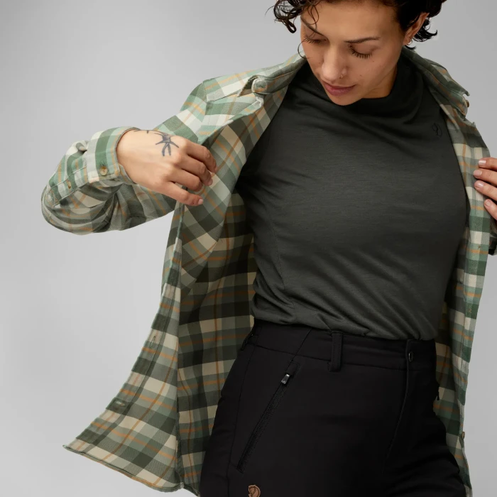Fjällräven Singi Fjäll Hemd langarm patina green/chalk white (Damen)