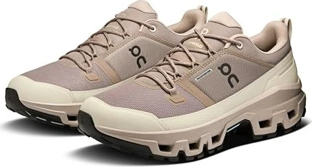 On Cloudrock Low Waterproof cinder/fog (Herren)