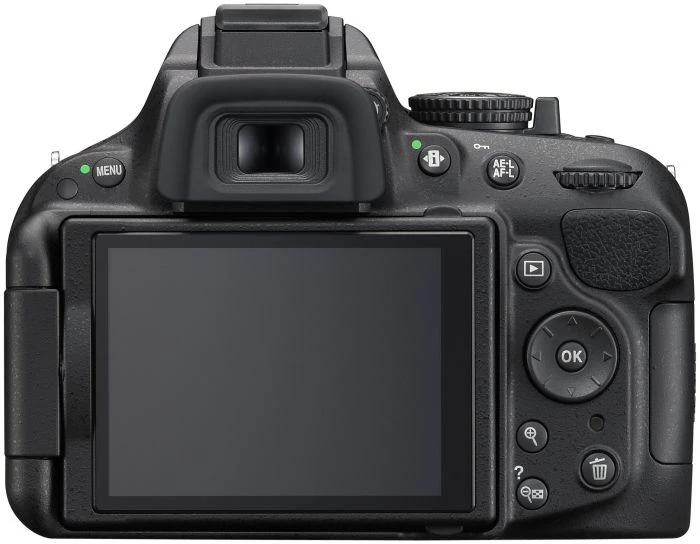 Nikon D5200 schwarz mit Objektiv Fremdhersteller