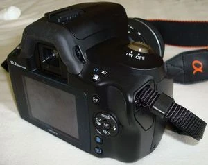 Sony Alpha 230 mit Objektiv 18-55mm 3.5-5.6 DT SAM und 55-200mm 4.0-5.6 DT SAM