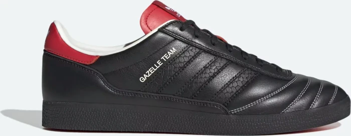 adidas Gazelle Team core black/better scarlet (Herren)