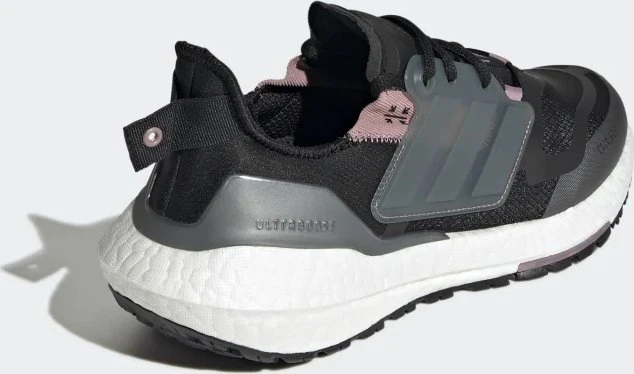 adidas Ultraboost 22 Cold.RDY core black/grey six/magic mauve (Damen)
