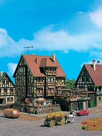 Vollmer Bäckerei mit Gartencafé