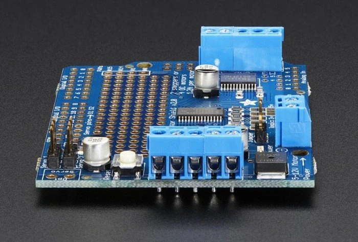 Adafruit L293D Motor/Stepper/Servo Drive Shield v2