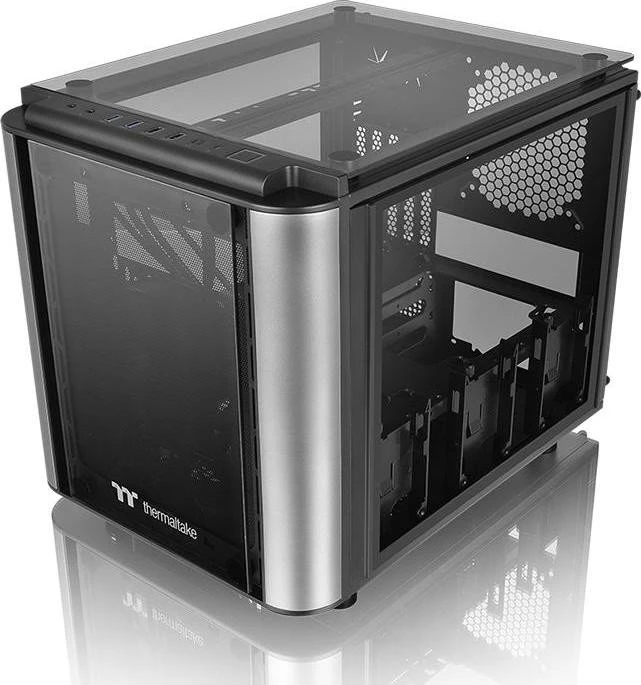 Thermaltake Level 20 VT, Glasfenster