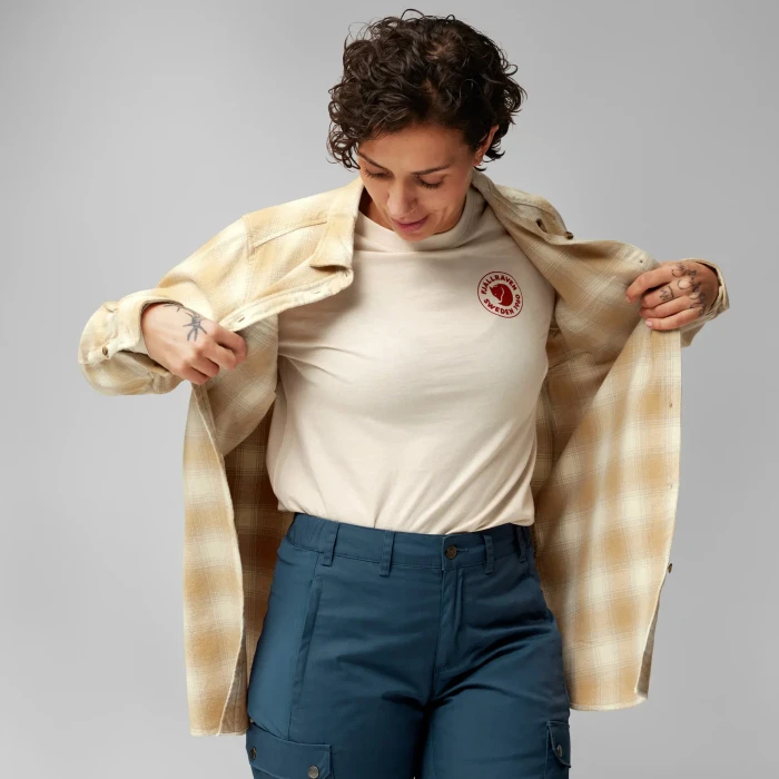 Fjällräven Övik Twill Hemd langarm chalk white/dune beige (Damen)