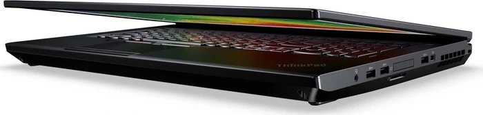 Lenovo ThinkPad P71, Core i7-7700HQ, 8GB RAM, 256GB SSD, Quadro M620, DE