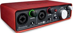 Focusrite Scarlett 2i2