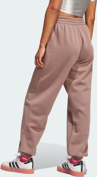 adidas Essentials Loose Trainingshose lang trace brown (Damen)