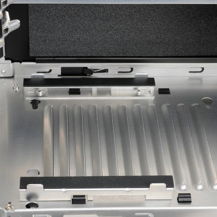 Lian Li PC-B12, schallgedämmt