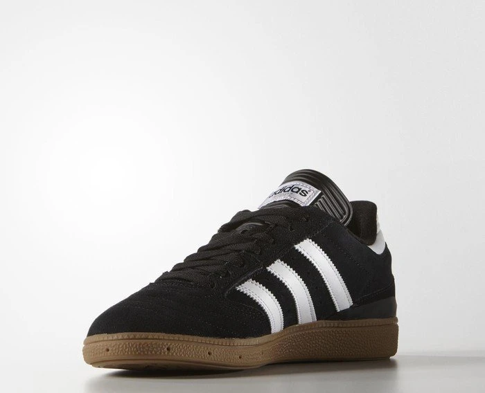 adidas Busenitz black/metallic gold/running white (Herren)