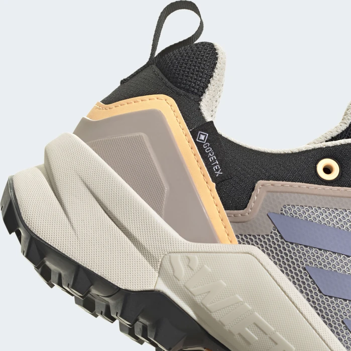 adidas Terrex Swift R3 GTX sand strata/silver violet/acid orange (Damen)
