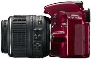 Nikon D3200 rot mit Objektiv AF-S DX 18-105mm 3.5-5.6 G ED VR