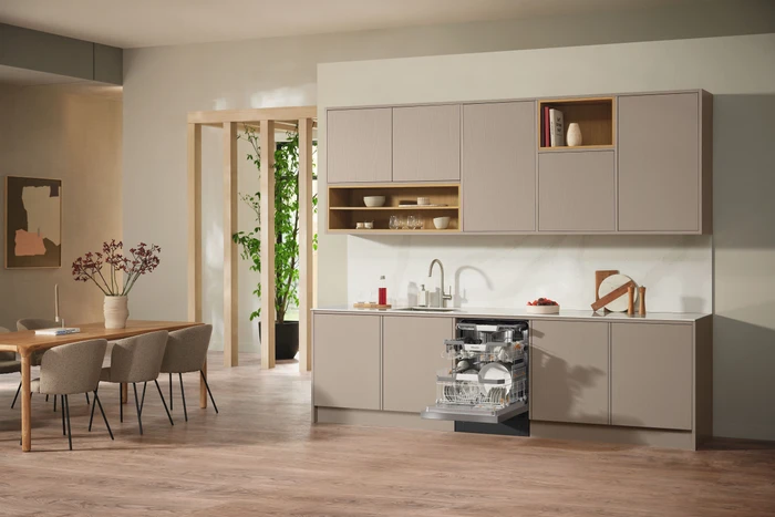 Miele G 5833 ECU Active Plus E CleanSteel edelstahl