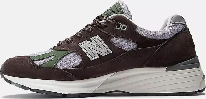 New Balance Made in UK U991v2 licorice/lavender gray/douglas fir