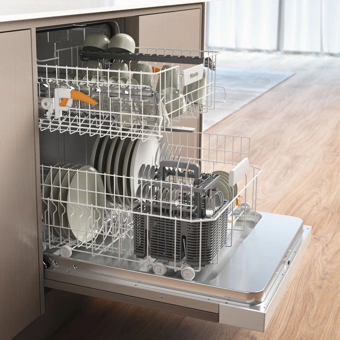 Miele G 5811 i Active Plus brillantweiß
