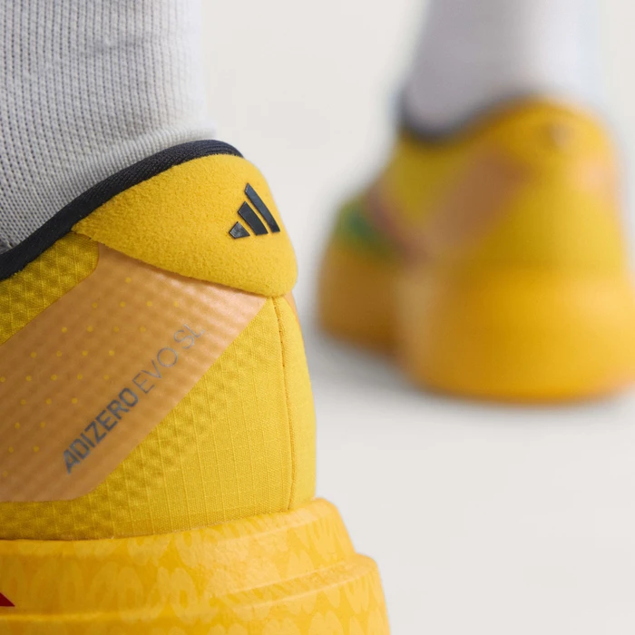 adidas Adizero Evo SL bold gold/vivid green/pure ruby (Herren)
