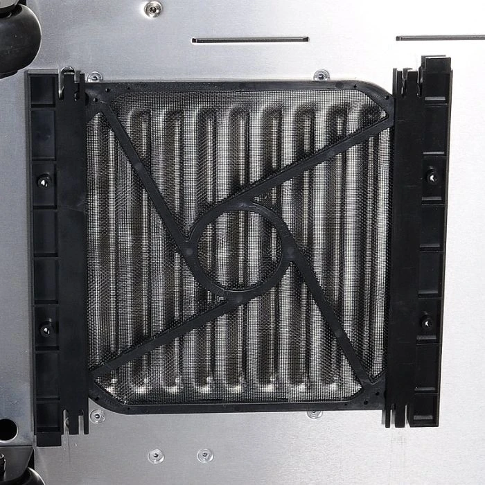 Lian Li PC-A79B schwarz, schallgedämmt
