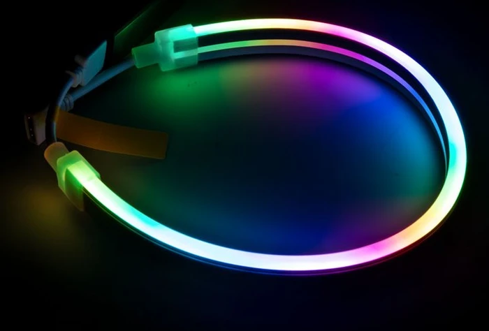 Akasa SOHO MBA, ARGB beleuchtet, LED-Streifen