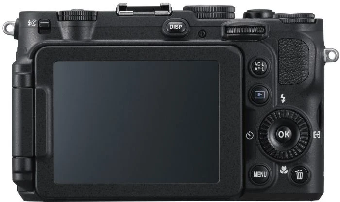 Nikon Coolpix P7700