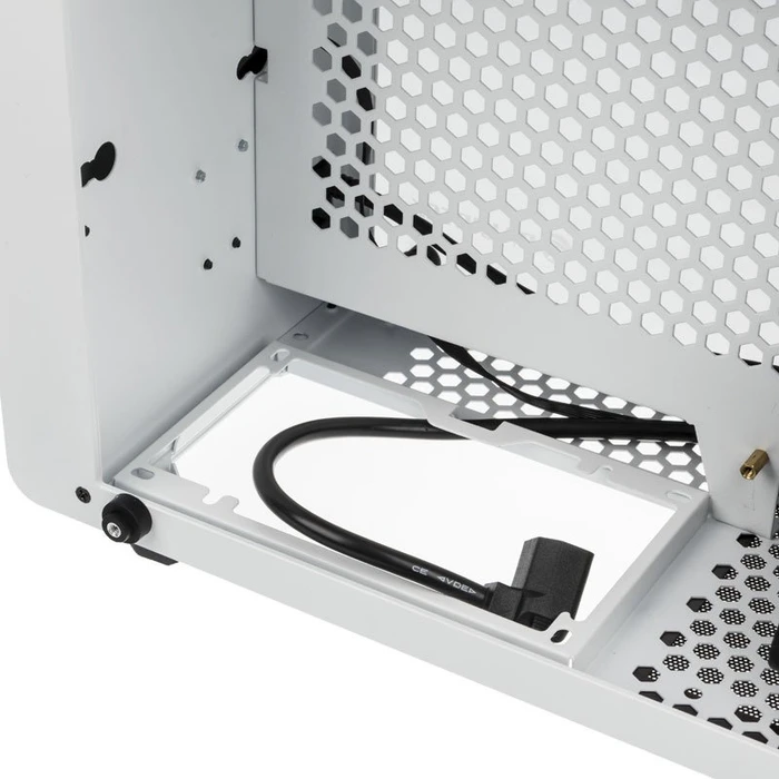 Raijintek Ophion, weiß, Glasfenster, Mini-ITX