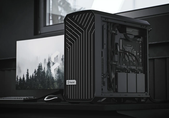 Fractal Design Torrent Compact White RGB TG Light Tint, Glasfenster