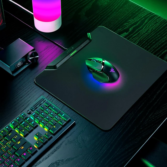 Razer HyperFlux V2 Wireless Charging System, Hard Edition, schwarz