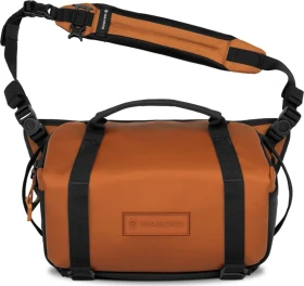 Wandrd Rogue 9L Sling V2 Sedona Orange
