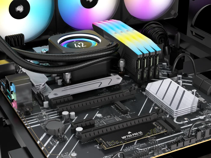 Corsair Force Series MP700 PRO SE 4TB, M.2 2280 / M-Key / PCIe 5.0 x4