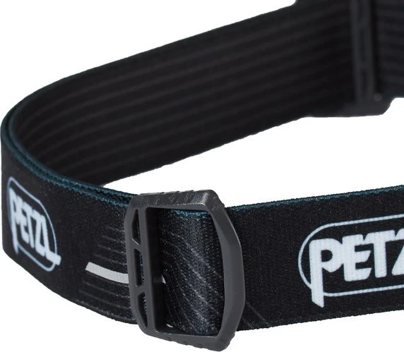 Petzl Actik Core Modell 2022 Stirnlampe grau