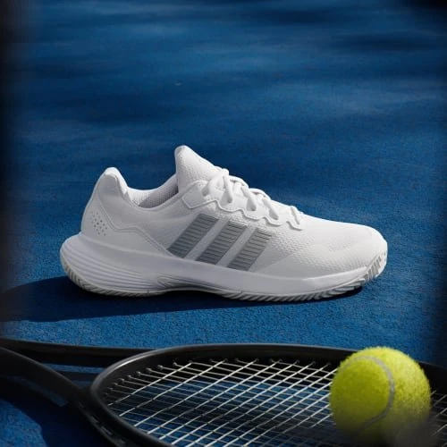 adidas Gamecourt 2.0 cloud white/silver metallic (Damen)