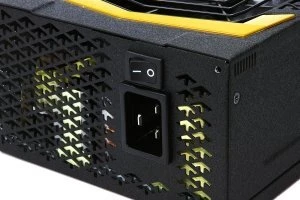 FSP Aurum Pro 850W, ATX 2.3