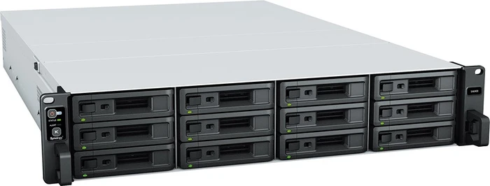 Synology SA6400, 32GB RAM reg ECC, 2x SFP+ 10Gb/s, 4x RJ-45 1000Base-T, 2HE