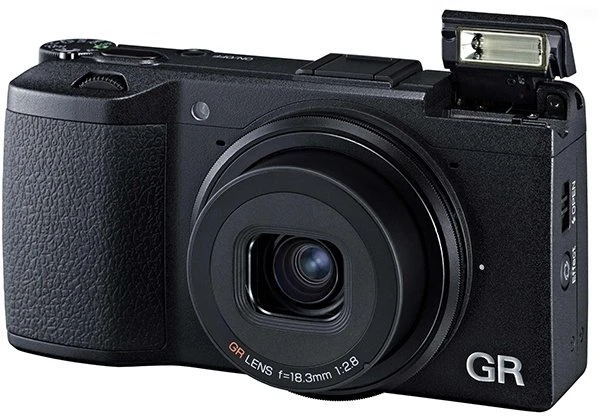 RICOH GR