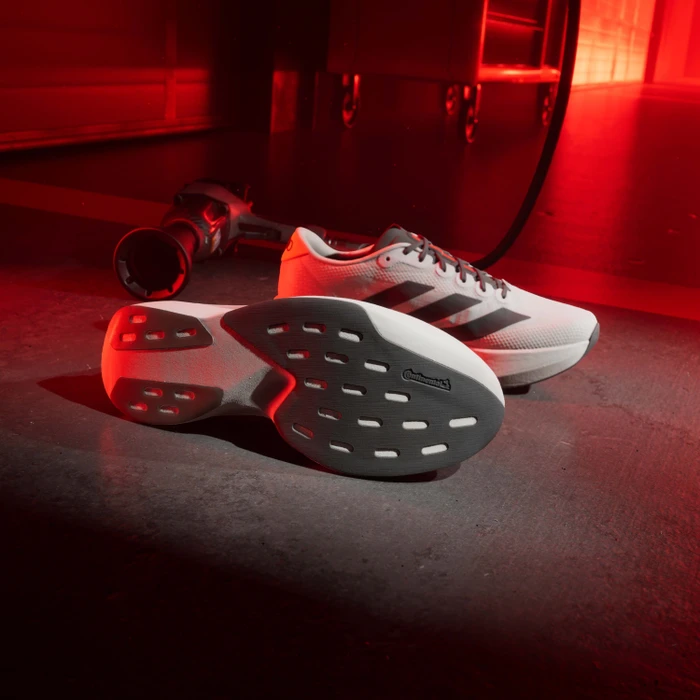 adidas Adizero Evo SL Woven Audi Revolut F1 Team chalk pearl/utility black/hi-res red (Herren)