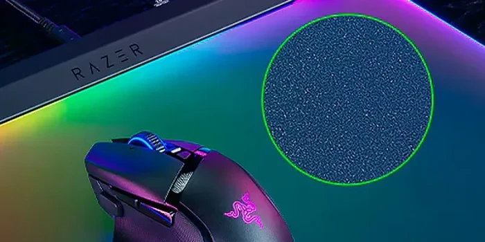 Razer Firefly V2 Pro - Fully Illuminated RGB Gaming Mouse Mat, schwarz